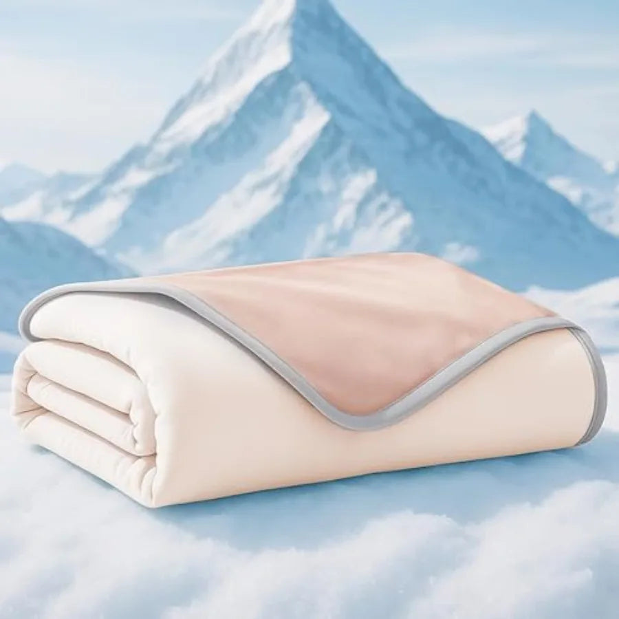 Premium Cooling Blanket for Dogs-Lightweight Fluffy